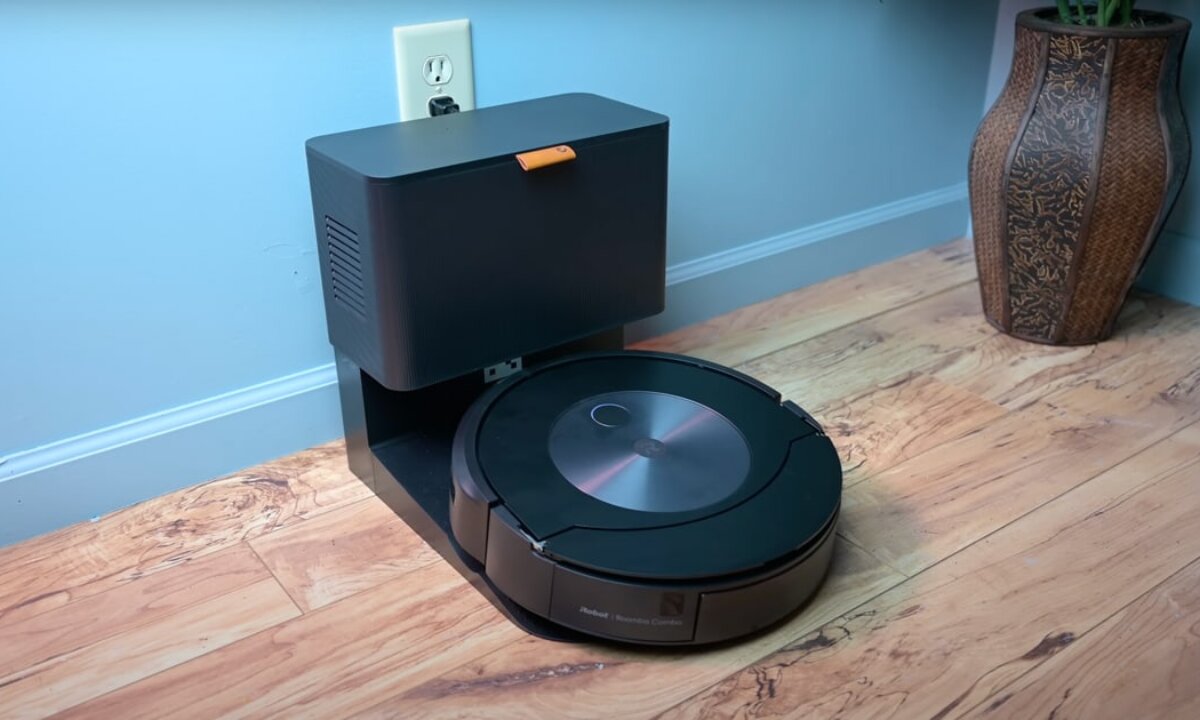 Roomba-Combo-j7-and-Clean-