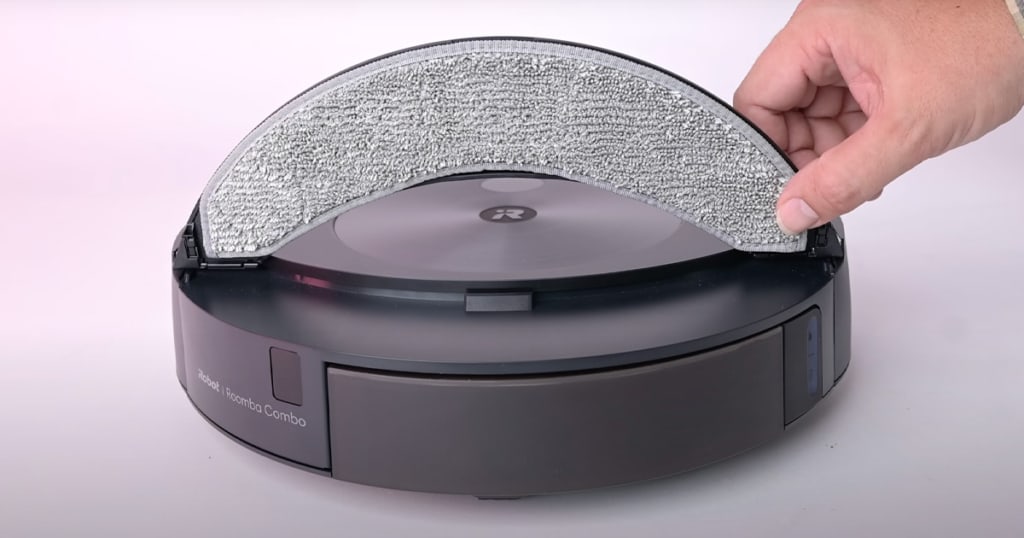 Roomba® j7+ Unboxing 