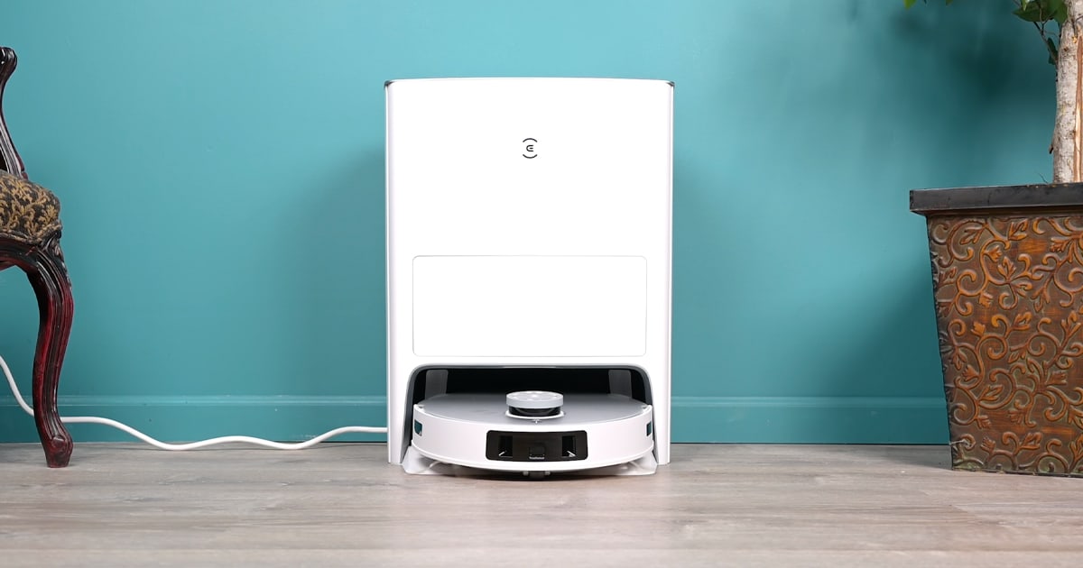 Ecovacs Deebot T20 Omni Review: Smart Vacuum Robot with Hot Water Station