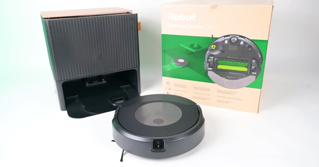 Unboxing our iRobot Roomba Combo j9 Plus