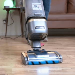 Shark Rotator ADV LA502 Upright Vacuum at the Vacuum Wars studio.