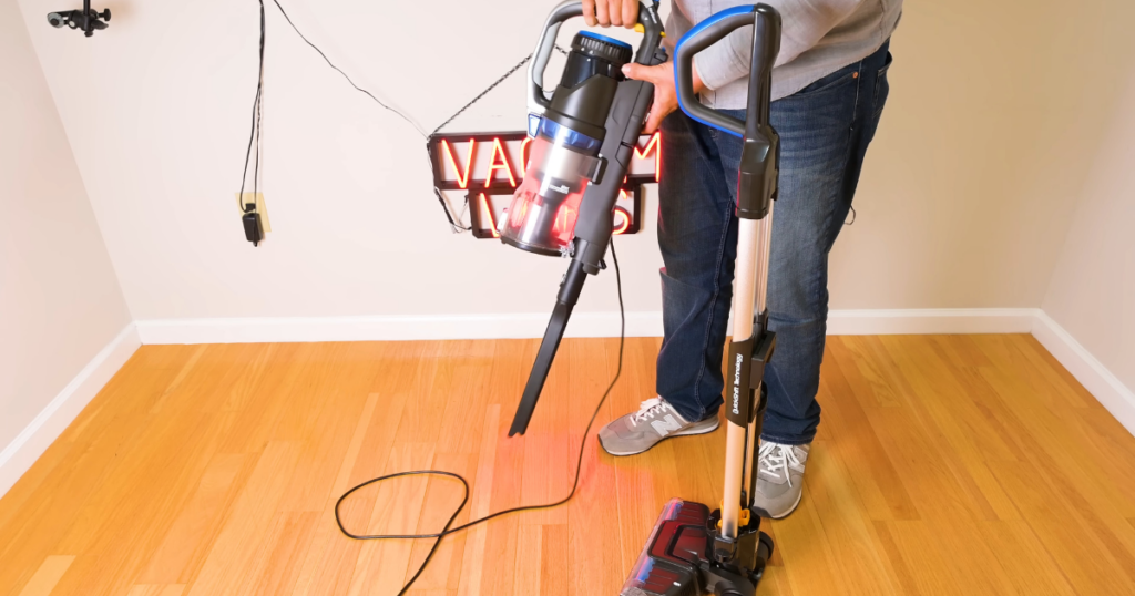 Eureka Quickshift Omniverse Upright Vacuum's onboard wand attachment ©Vacuum Wars