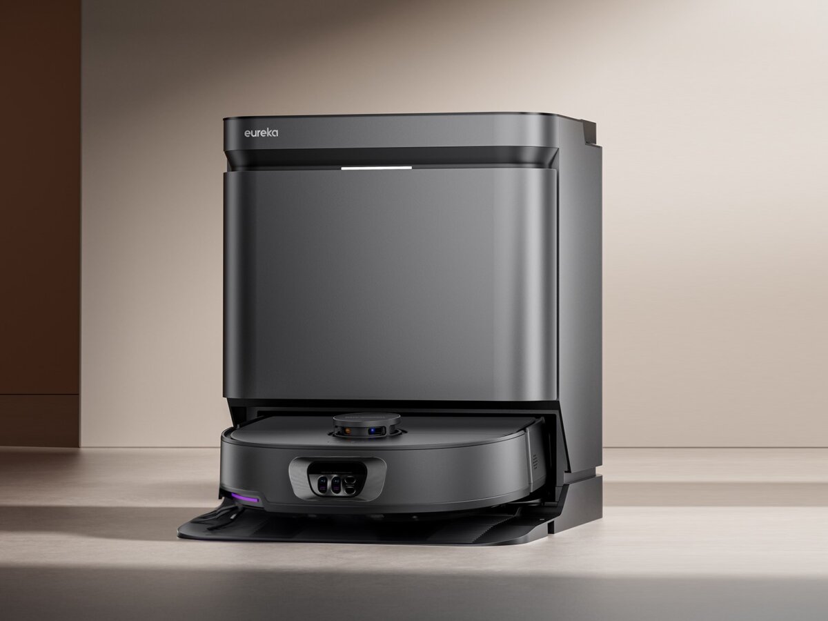 Eureka Unveils J15 Max Ultra with Industry-First Transparent Spill