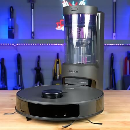Eureka E10s robot vacuum at the Vacuum Wars studio