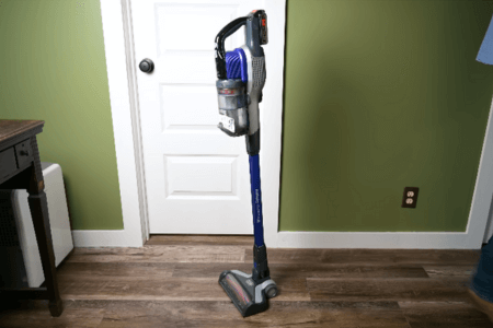 Black and Decker PowerSeries Extreme at the Vacuum Wars Studio