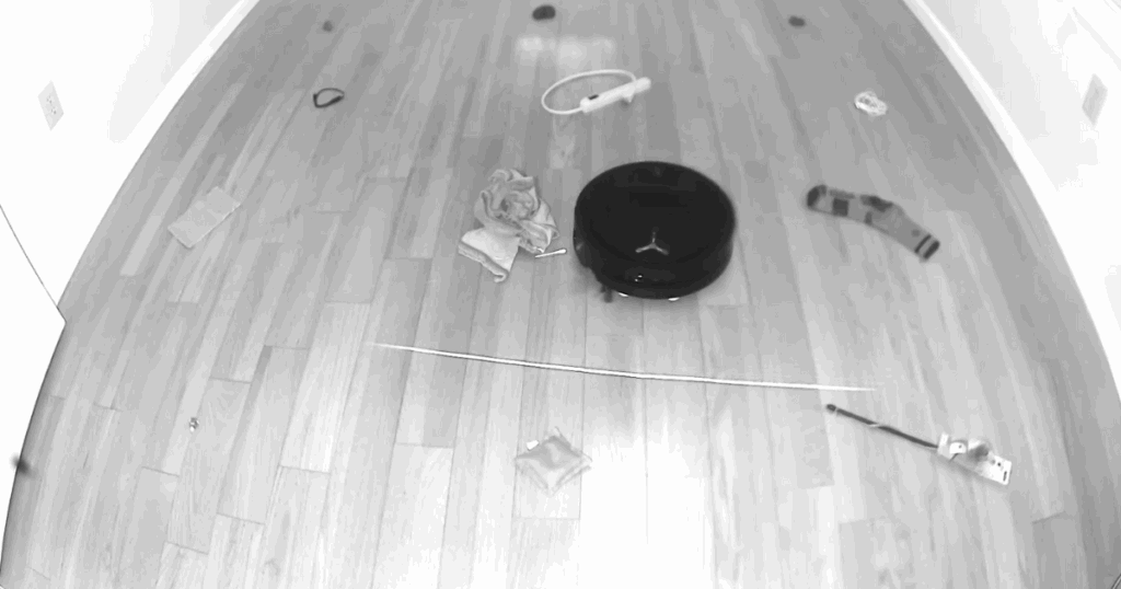 The T80 avoided 7 of 12 items (X9 managed 10 of 12). The result is solid, but not flawless, obstacle avoidance.