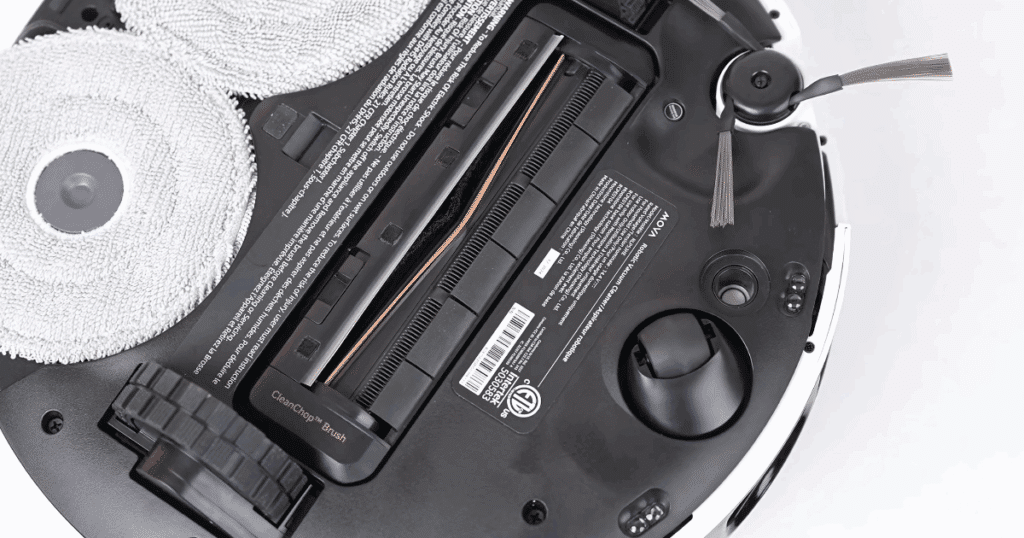 The Anti-tangle CleanChop brush on the MOVA P50 Pro Ultra is an effective upgrade for preventing hair tangles and an extending side brush