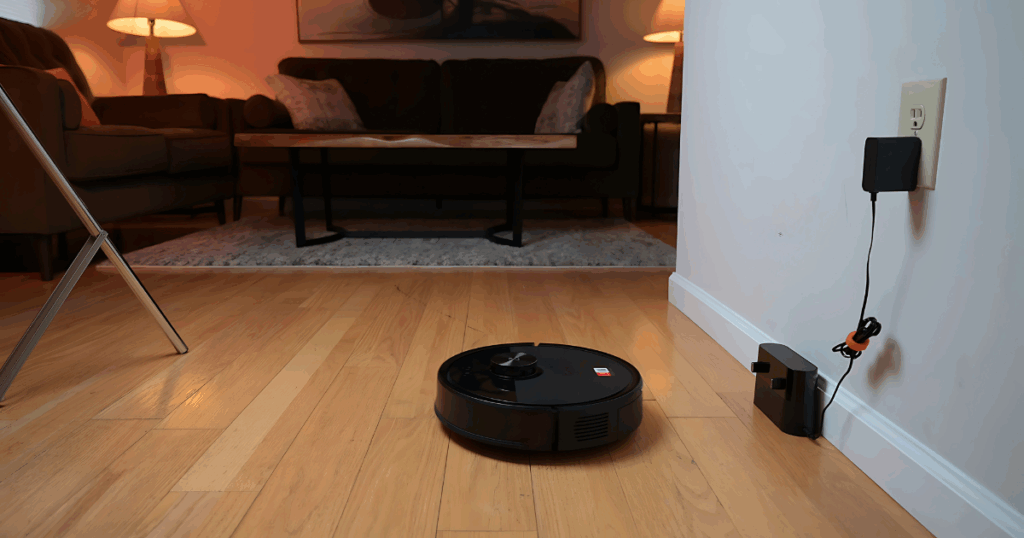 With a 3200mAh battery, the Roborock Q7 M5 had above average coverage on a single charge of 1060 sq feet, not bad for a robot in its price range