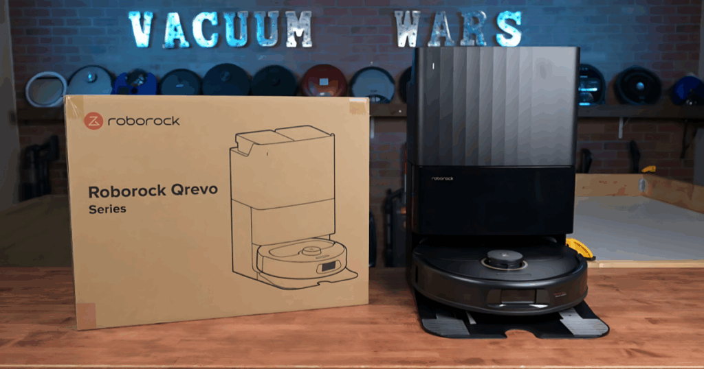The Roborock Qrevo S5V in the the Vacuum Wars Studio © Vacuum Wars