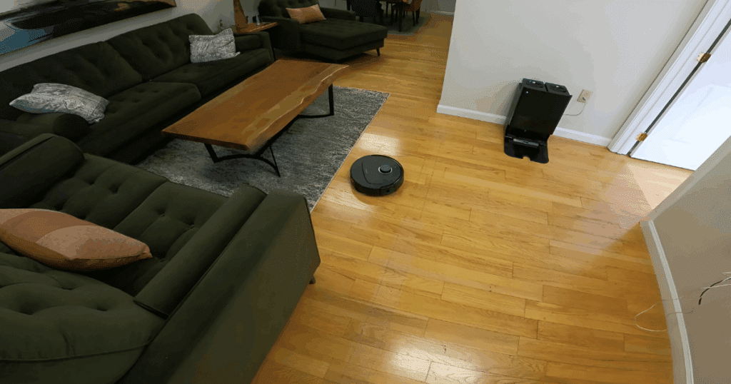 The Roborock Qrevo S5V can cover an estimated 1,243 square feet per charge, better than the average of 1,015 sq ft 