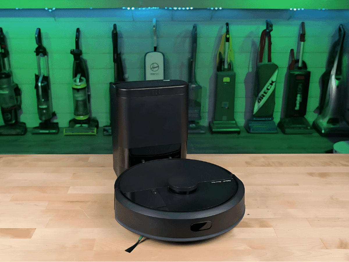 Roomba 105 Vac Review: iRobot's Cheapest Self-Empty Model