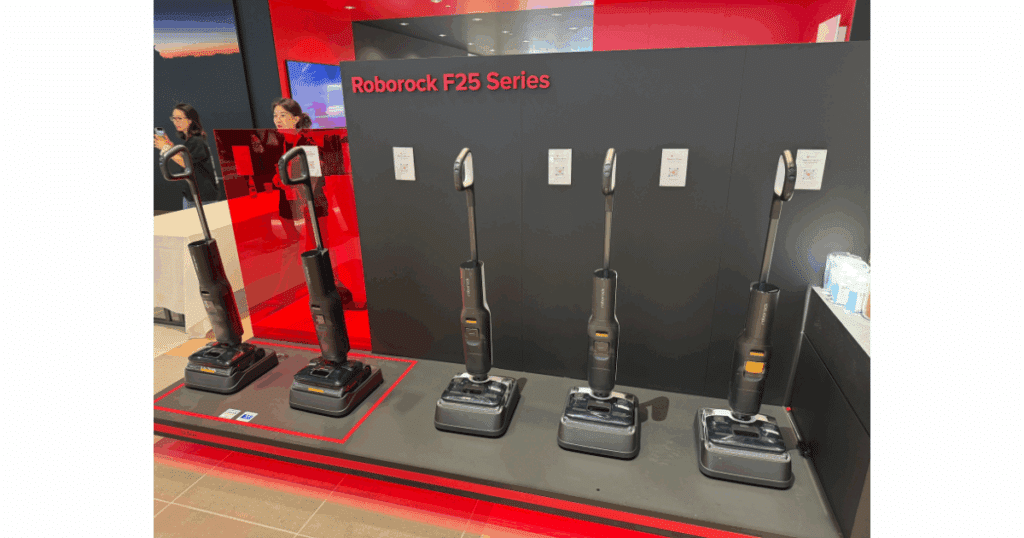 Roborock F25 Series of hard floor cleaners at IFA 2025