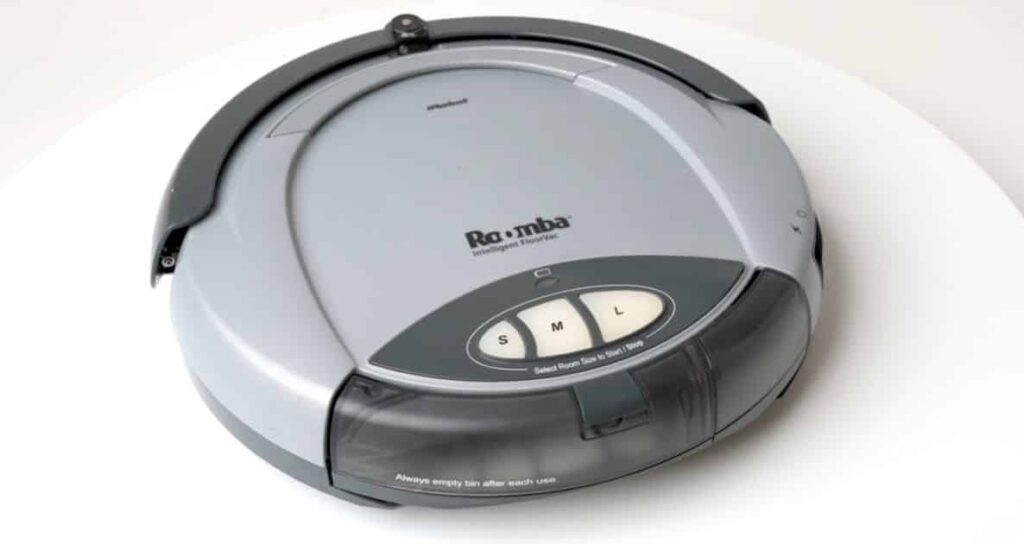 Original iRobot Roomba intelligent floorvac | Vacuum Wars Original iRobot Roomba intelligent floorvac robot vacuum at Vacuum Wars