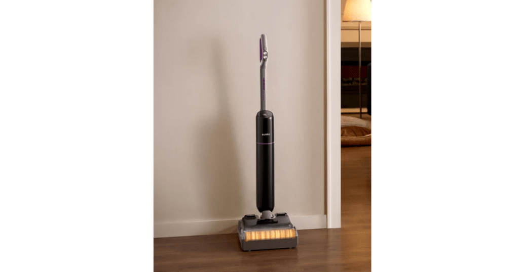 Eureka NEW890 Hard Floor Cleaner | Vacuum Wars Eureka NEW890 hard floor cleaner with hot water washing system