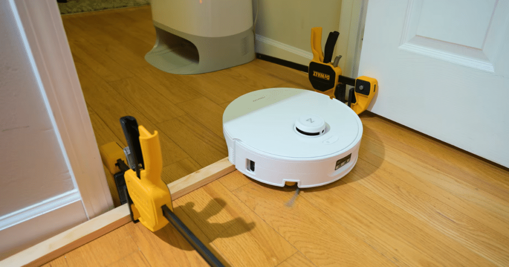 Roborock Qrevo Curv 2 Flow threshold | Vacuum Wars Roborock Qrevo Curv 2 Flow threshold crossing test showing 20mm obstacle clearance limit