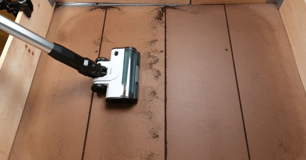 Levoit Aero crevice | Vacuum Wars Levoit Aero crevice pickup test on hard floor showing debris left in cracks below average performance