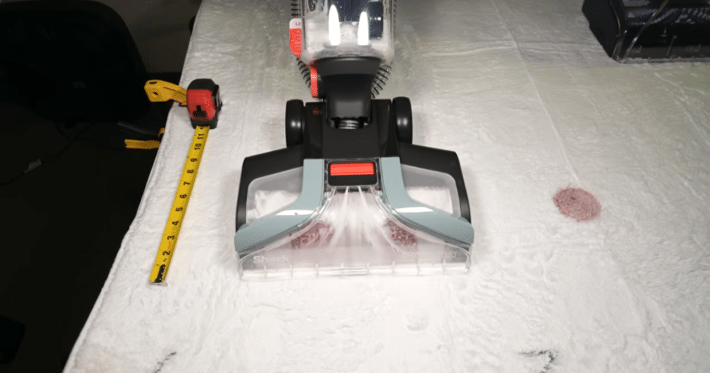 Shark CarpetXpert EX151 Stain Testing | Vacuum Wars Shark CarpetXpert EX151 stain test on white carpet showing cleaning performance