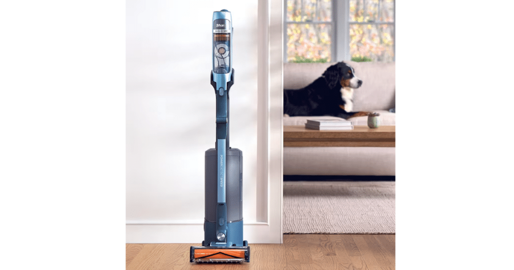 Shark PowerDetect Speed Clean and Empty dock | Vacuum Wars Shark PowerDetect Speed Clean cordless vacuum on auto-empty dock in home setting