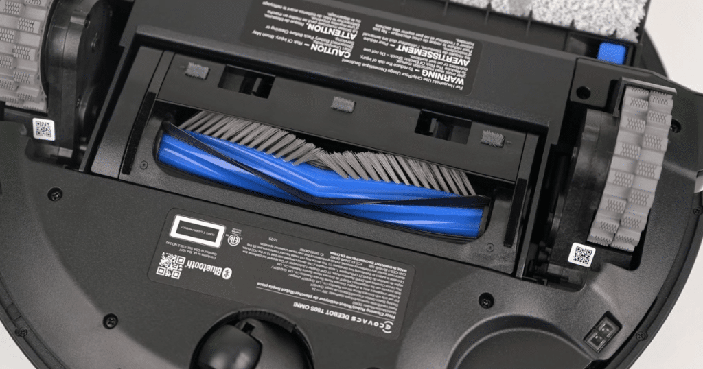 Ecovacs Deebot T80S OMNI Brush roll | Vacuum Wars Close-up of the Ecovacs Deebot T80S ZeroTangle brush system designed to reduce hair wrap.