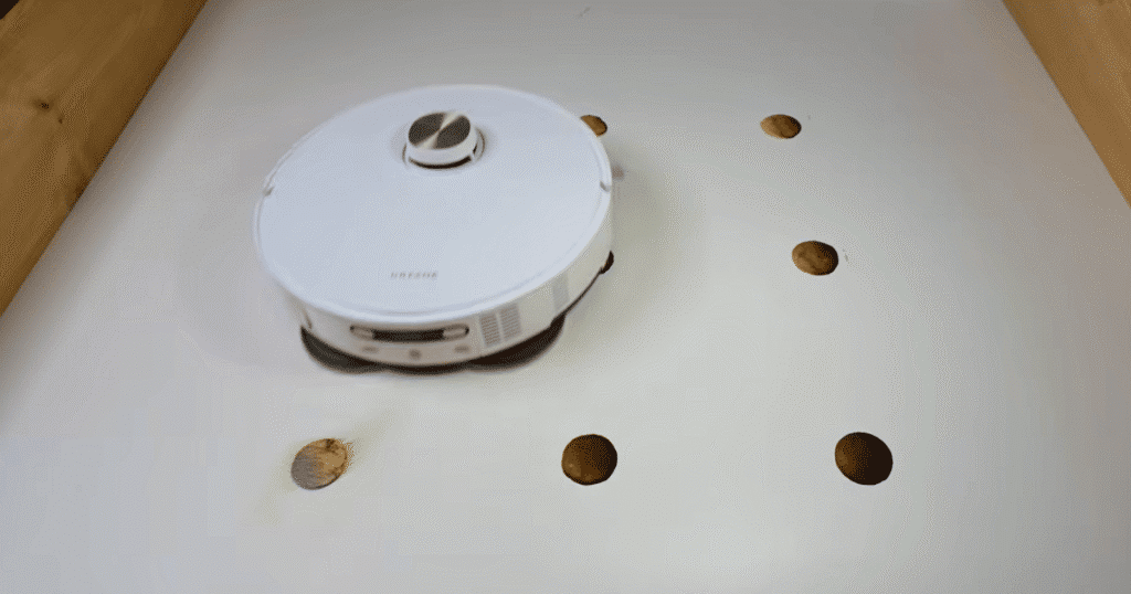 Dreame L60 Ultra PE mop stain | Vacuum Wars The Dreame L60 Ultra PE performs Vacuum Wars' dried stain removal test, scoring 85 compared with the 108 category average and the L60 Ultra FE's 137.