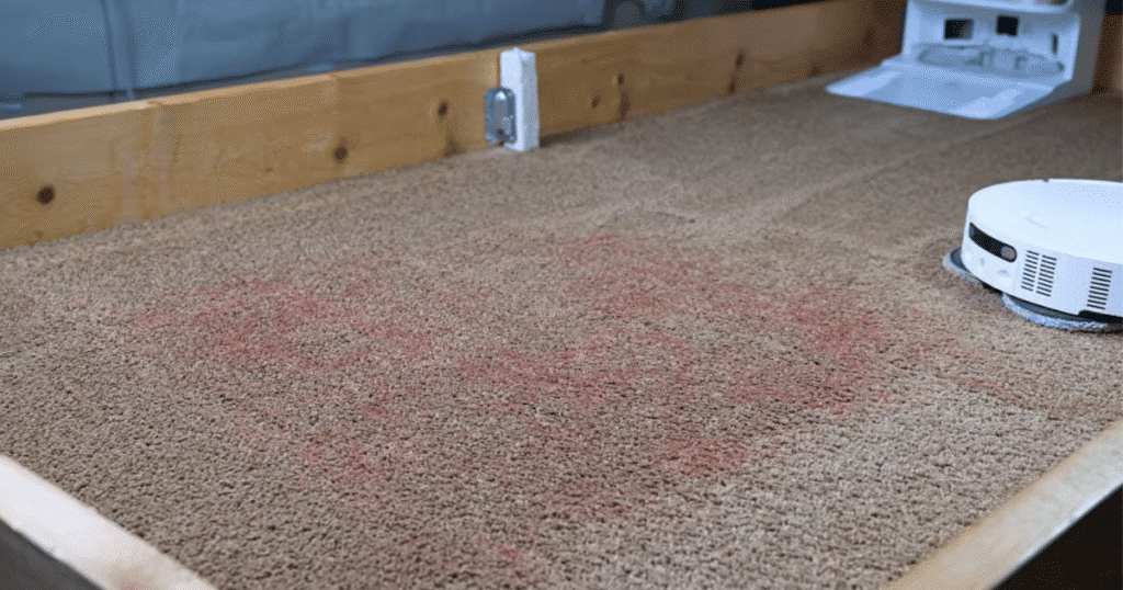 Dreame L60 Ultra PE pet hair pickup | Vacuum Wars The Dreame L60 Ultra PE undergoes Vacuum Wars' flattened pet hair test, removing 100% of embedded 2.5-inch pet hair from carpet compared with the 82% category average.