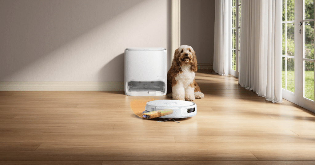Narwal Freo 20 Robot Vacuum Dock | Vacuum Wars Narwal Freo 20 robot vacuum and woven-texture multifunctional dock positioned in a modern home beside a dog.