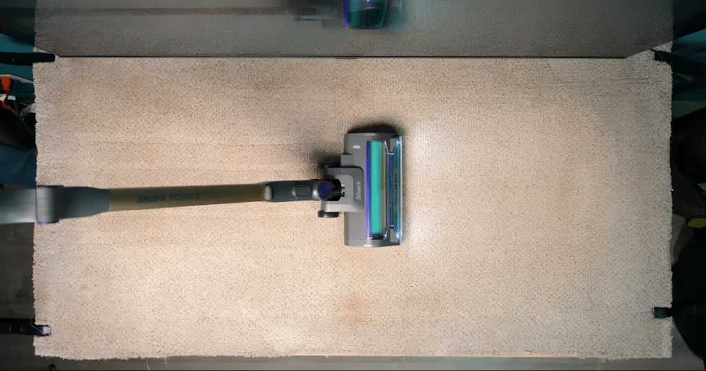 Shark PowerDetect Cordless Vacuum Carpet Deep Clean Test at Vacuum Wars | Vacuum Wars Testing the Shark PowerDetect cordless stick vacuum on carpet in the Vacuum Wars studio.